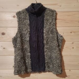 Vintage LYS Womens Faux Fur Cable Knit Vest Size XL 24x28